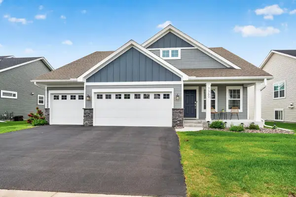 7360 Crane Drive, Hugo, MN 55038