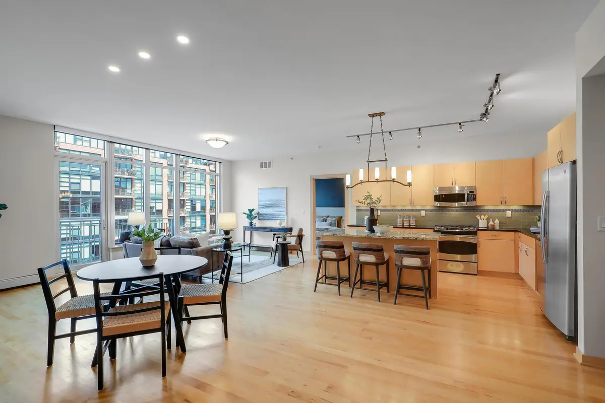 215 10th Avenue S #727, Minneapolis, MN 55415 - #1