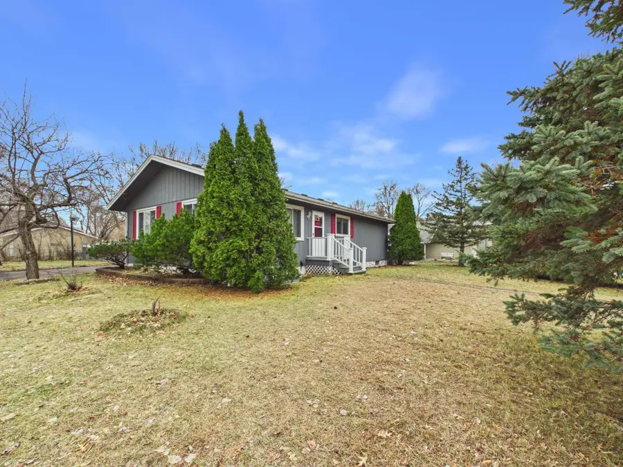 1507 29th Avenue N, Saint Cloud, MN 56303 - #3