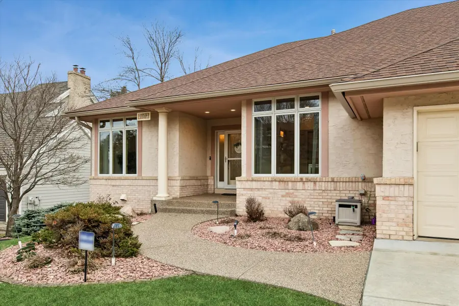 7307 Bush Lake Drive, Bloomington, MN 55438 - #2