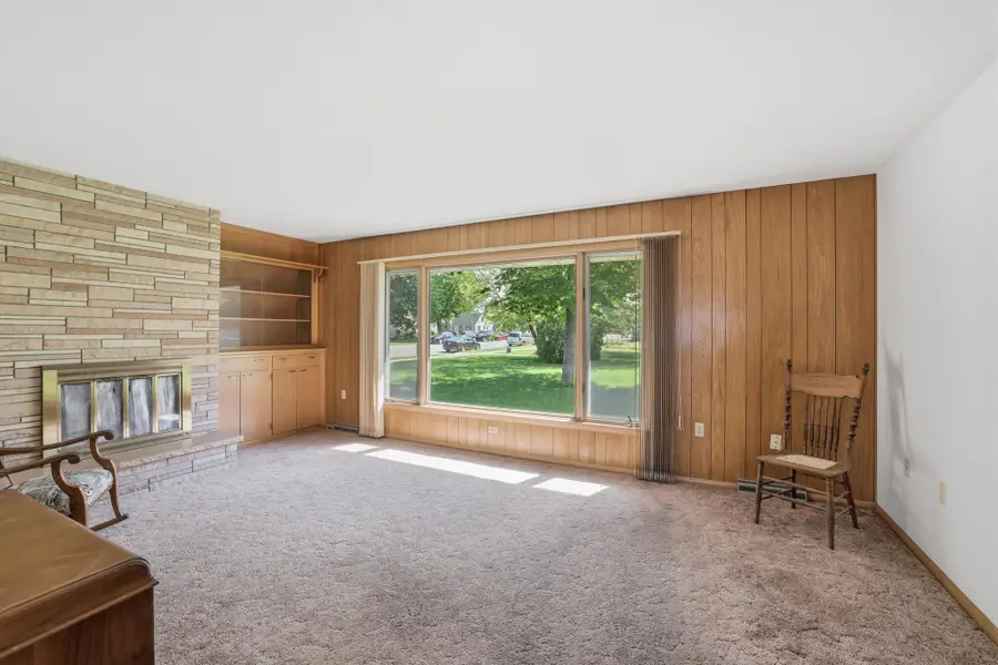 301 S Market Street, Belle Plaine, MN 56011 - #3