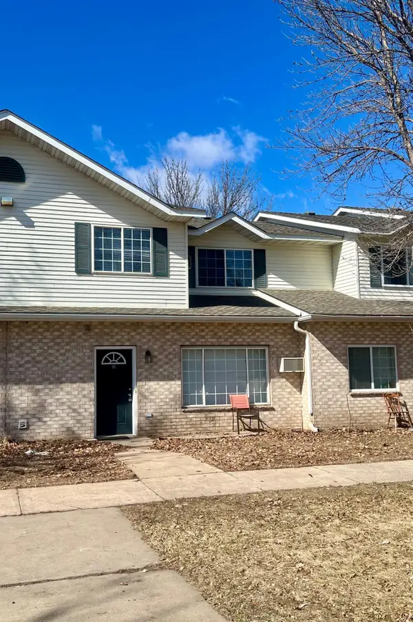 1259 Taylor Street #3, Shakopee, MN 55379