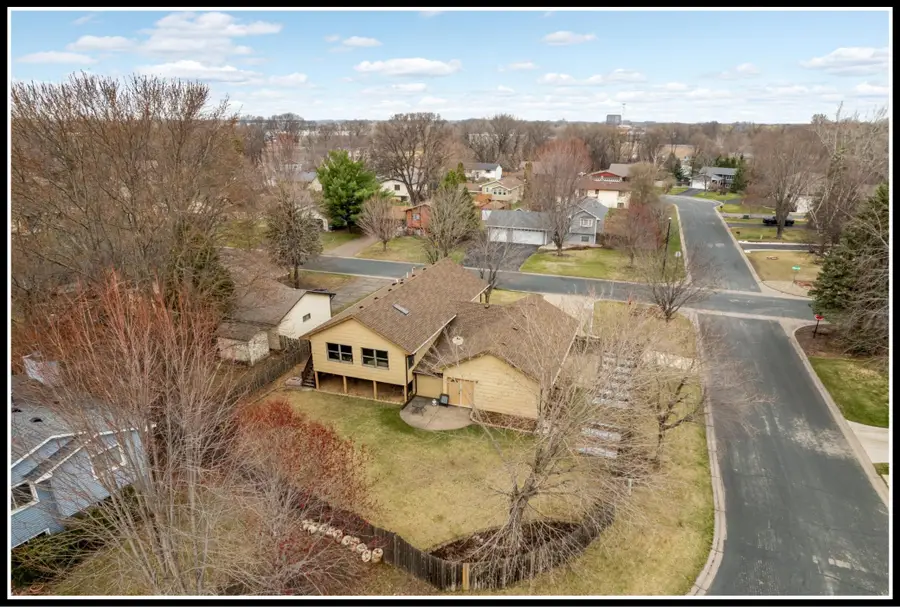 4512 102nd Avenue Ne, Circle Pines, MN 55014 - #3