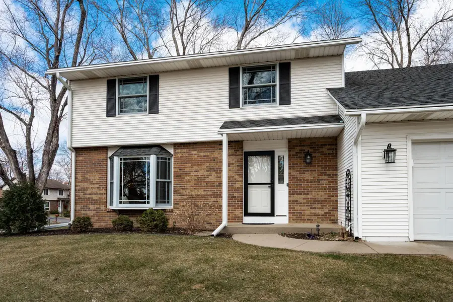 10532 Xylon Road S, Bloomington, MN 55438 - #2