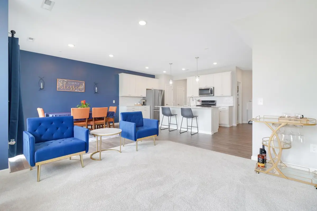 9541 4th Street N, Lake Elmo, MN 55042 - #1