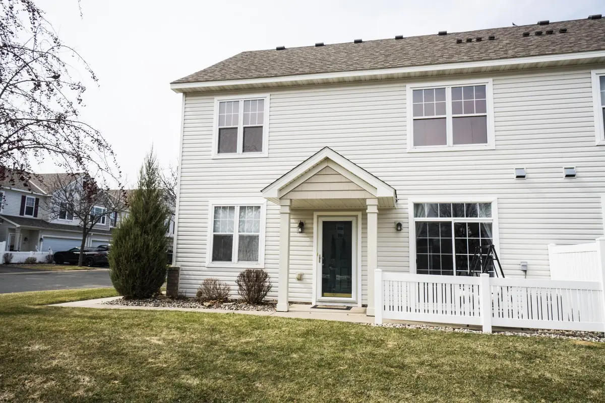 1650 Liberty Circle #2008, Shakopee, MN 55379 - #1