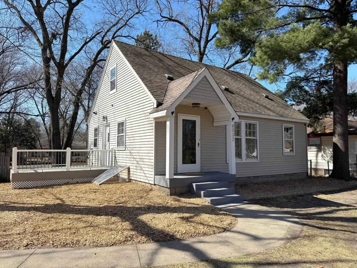 8032 Sunnyside Road, Saint Paul, MN 55112 - #1