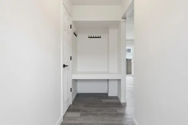 323 E 43rd Street, Minneapolis, MN 55409