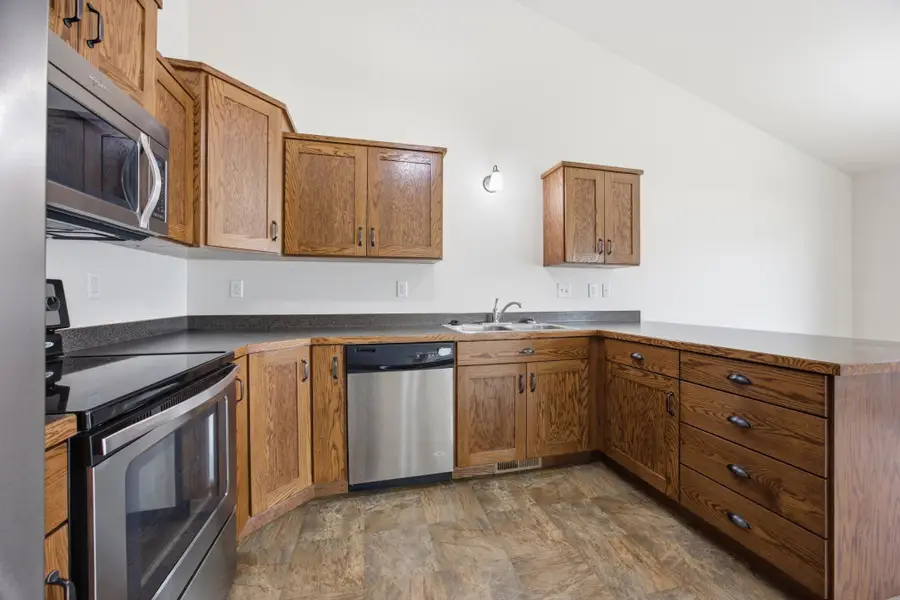 5957 57th Avenue S, Fargo, ND 58104 - #3