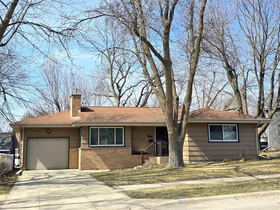 1532 4th Avenue, Windom, MN 56101 - #2