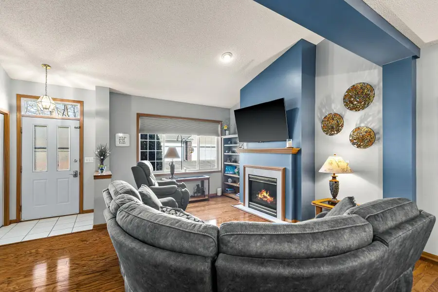 5787 Prairie Ridge Drive #123, Shoreview, MN 55126 - #2