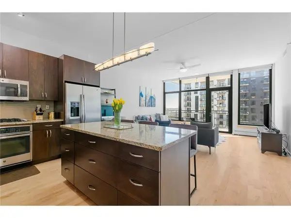 1120 S 2nd Street #604, Minneapolis, MN 55415