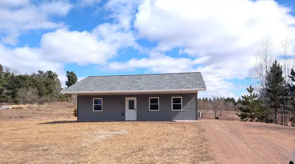 1600 Trails Road, Spooner, WI 54801