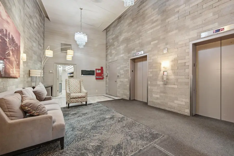 66 9th Street E #1510, Saint Paul, MN 55101 - #3