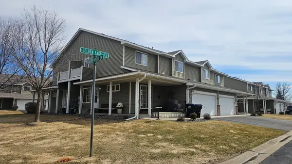 9478 Golden Eagle Court, Monticello, MN 55362