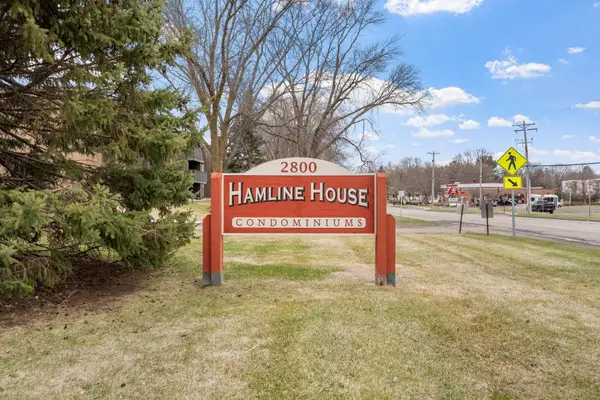 2800 Hamline Avenue N #329, Roseville, MN 55113