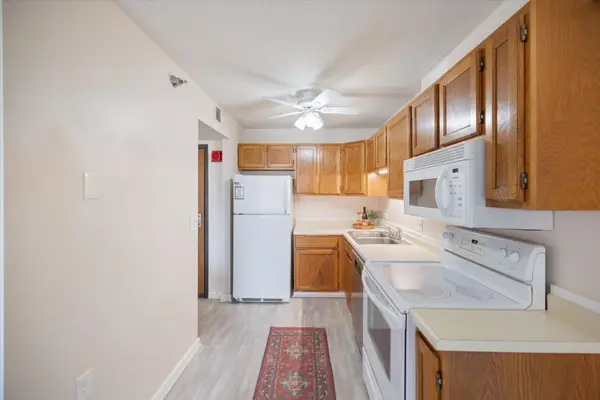 6615 Lake Shore Drive S #308, Minneapolis, MN 55423