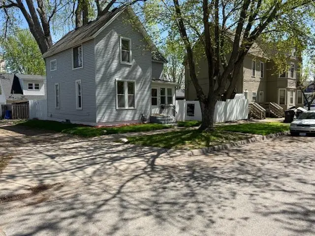 558 Osceola Avenue S, Saint Paul, MN 55102 - #2