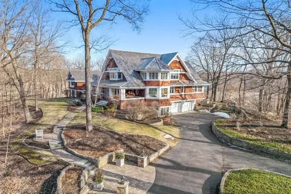 2875 Gale Road, Wayzata, MN 55391