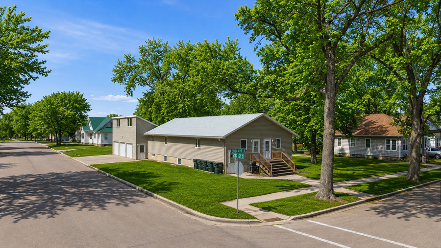 226 3rd Avenue S, Brownton, MN 55312 - #2