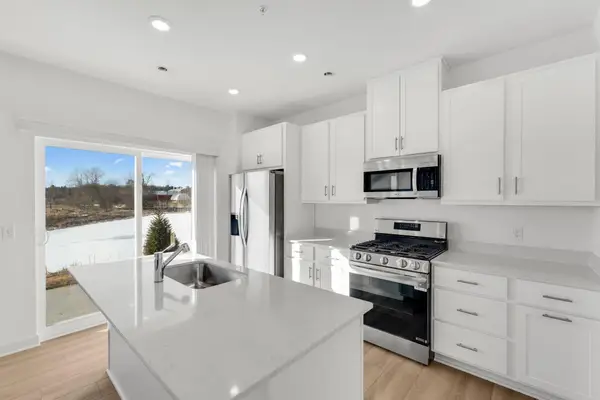 6198 205th Street N, Forest Lake, MN 55025