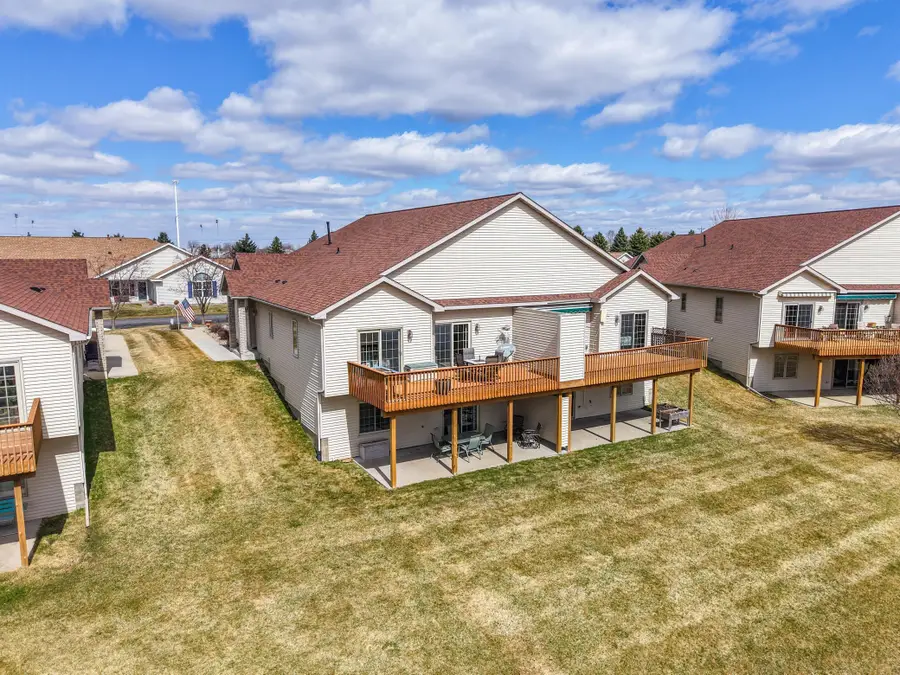 2714 Century Ct Ne, Rochester, MN 55906 - #2