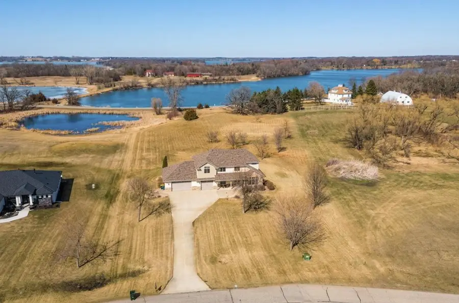 294 57th Avenue Ne, Willmar, MN 56201 - #3