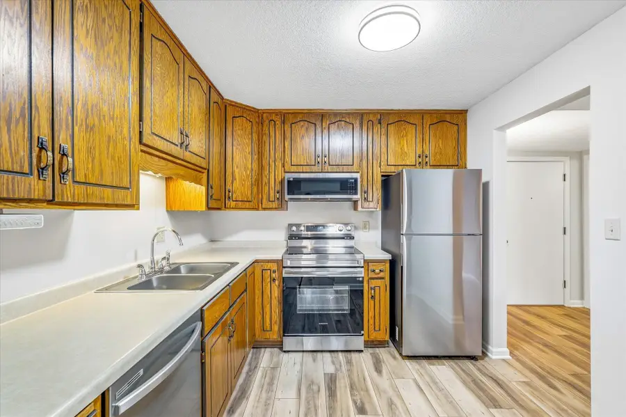 3150 Glen Oaks Avenue #105A, White Bear Lake, MN 55110 - #3