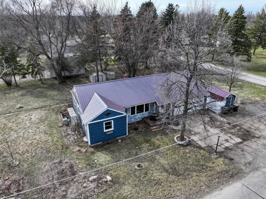 712 Meadowlark Drive Sw, Alexandria, MN 56308 - #2