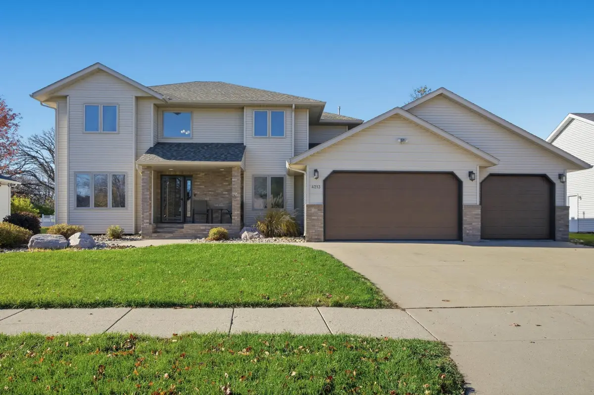 4213 S Rivershore Drive, Moorhead, MN 56560 - #1