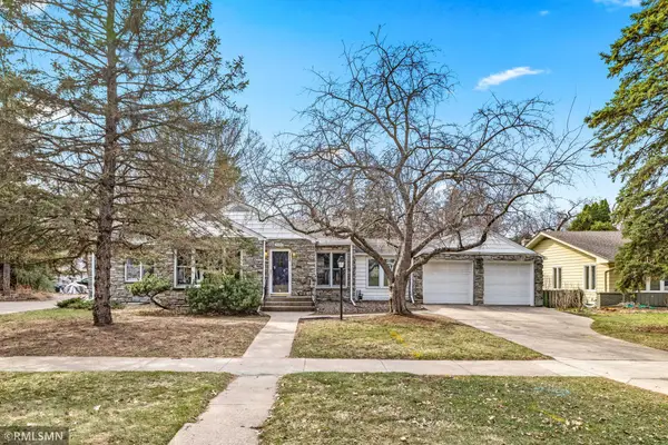 2730 France Avenue S, Minneapolis, MN 55416