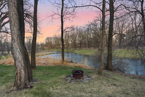 1362 Riverside Drive #1362, River Falls, WI 54022