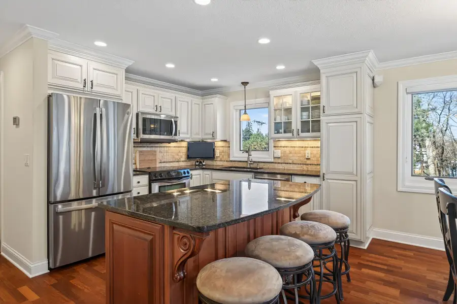 2670 Commerce Boulevard #202, Mound, MN 55364 - #3