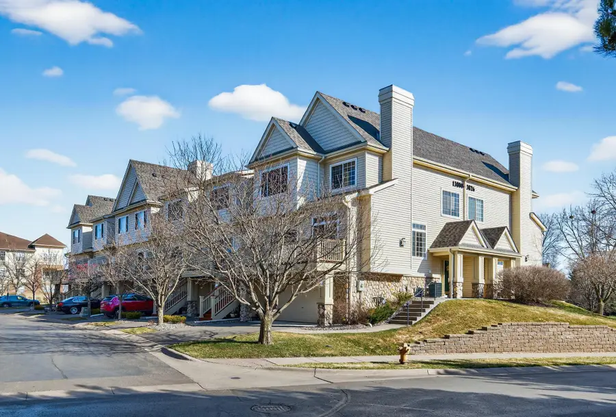 13826 52nd Avenue N, Minneapolis, MN 55446 - #2