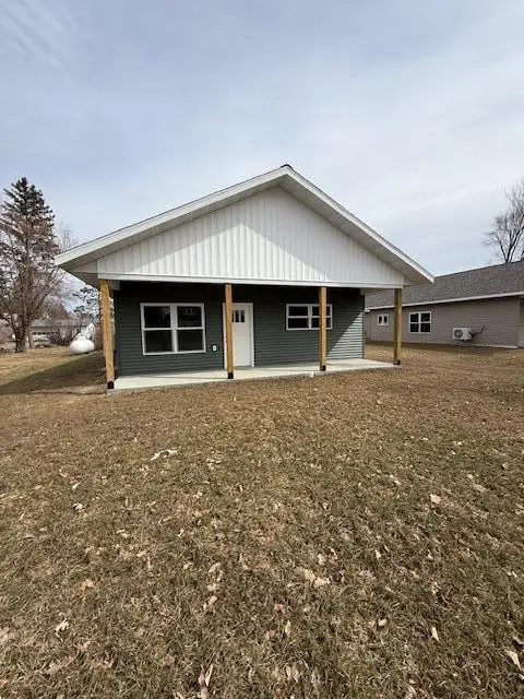 260 Main Street N, Blackduck, MN 56630