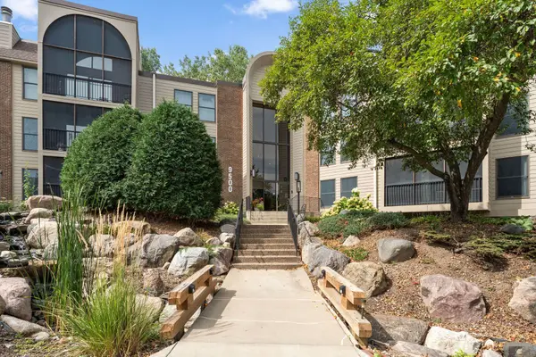9500 Collegeview Road #206, Minneapolis, MN 55437