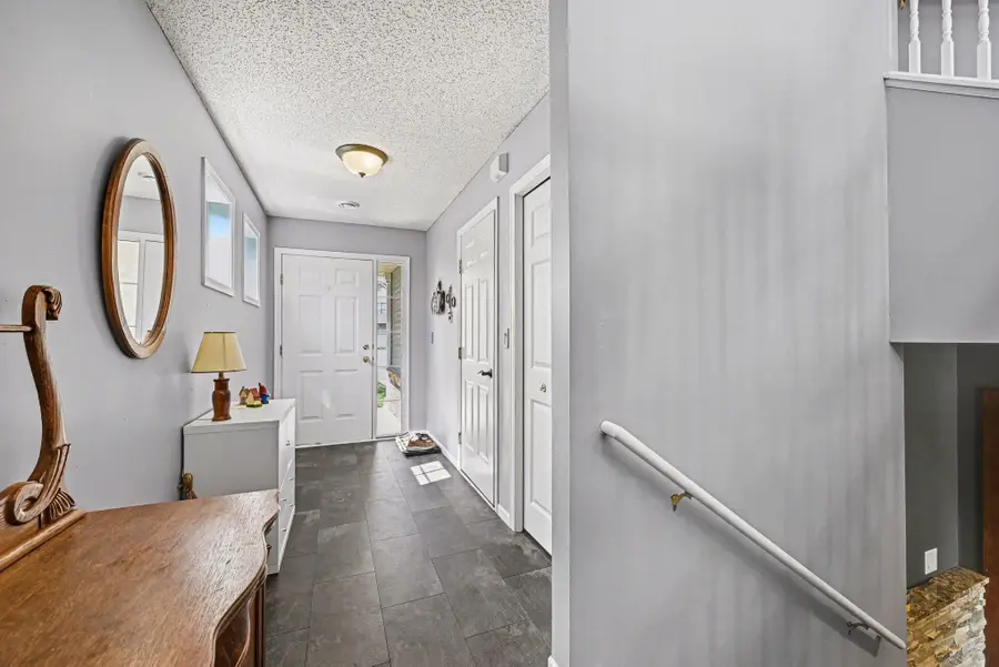 1737 Philipp Drive, Shakopee, MN 55379 - #2