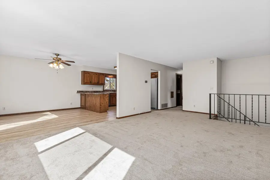 7745 Jeffery Avenue S, Cottage Grove, MN 55016 - #3