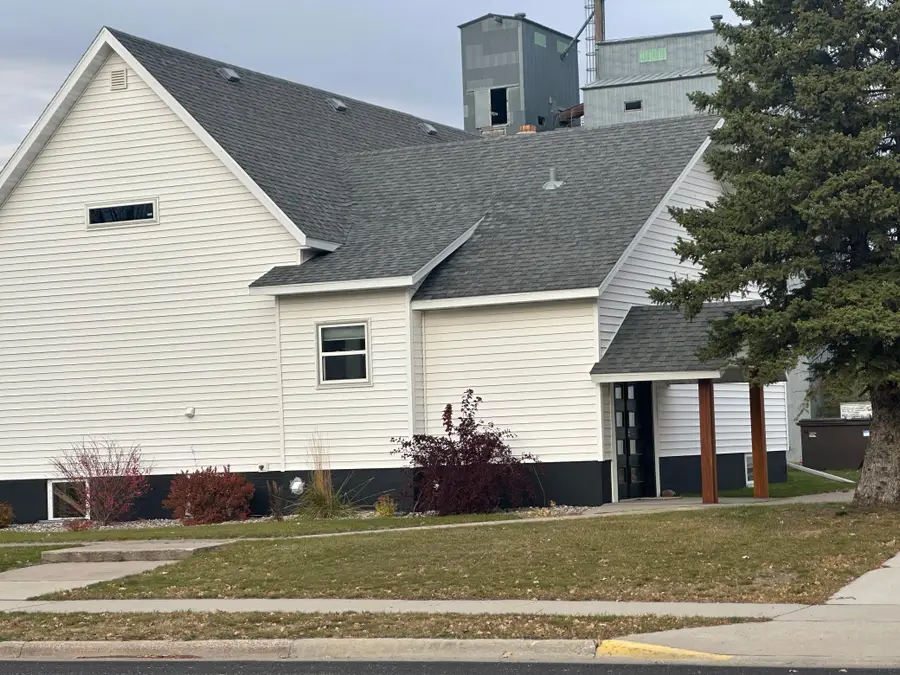 504 Main Street S, Karlstad, MN 56732 - #2