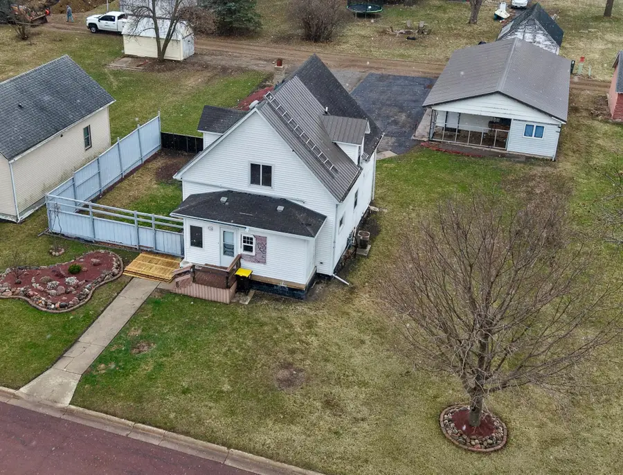 736 Cedar Avenue, Westbrook, MN 56183 - #2