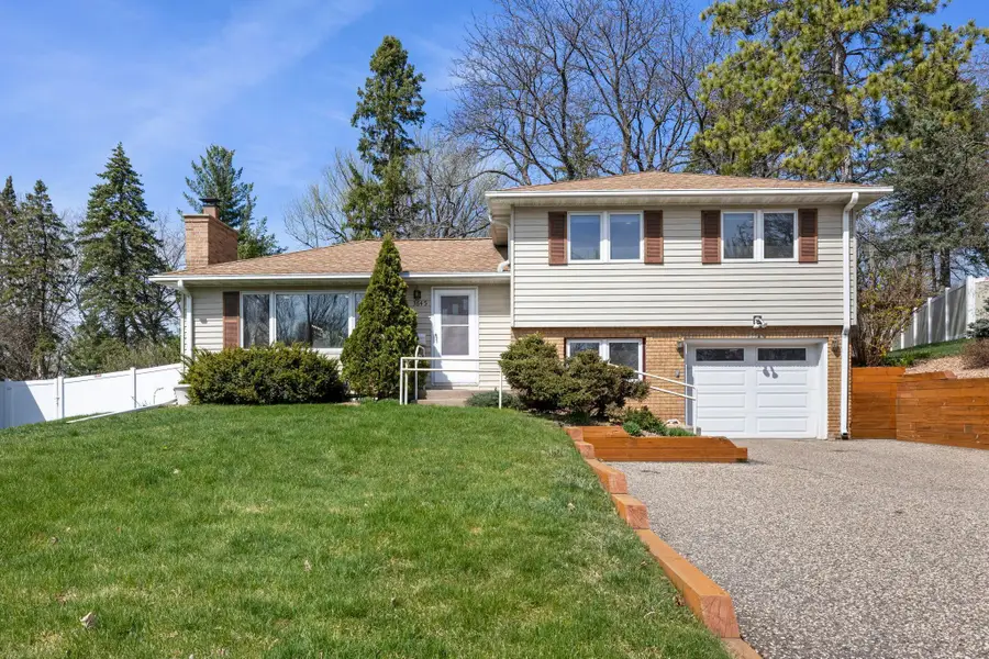 3645 Robinwood Ter, Minnetonka, MN 55305 - #2