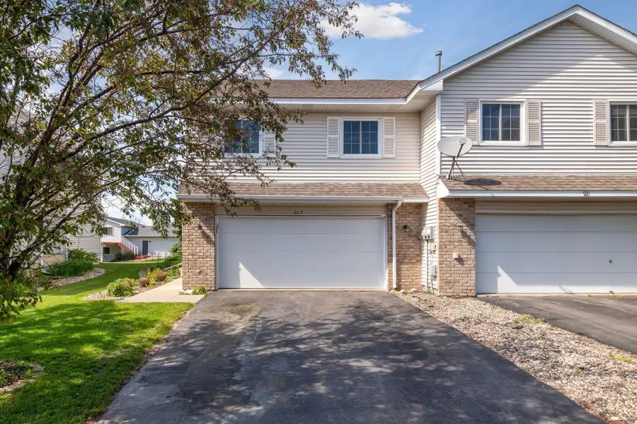 917 Countryside Road, Waconia, MN 55387 - #2