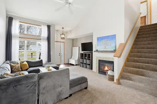 6870 99th Street S, Cottage Grove, MN 55016