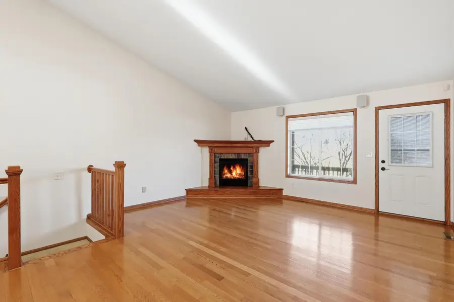 1554 Lincoln Park Drive, South Saint Paul, MN 55075 - #3