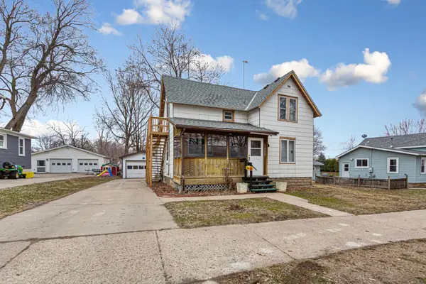 1022 3rd Avenue Nw, Faribault, MN 55021