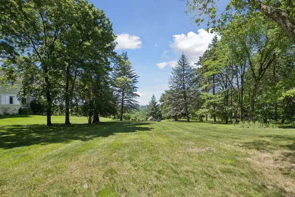 1835 Hunter Lane, Saint Paul, MN 55118