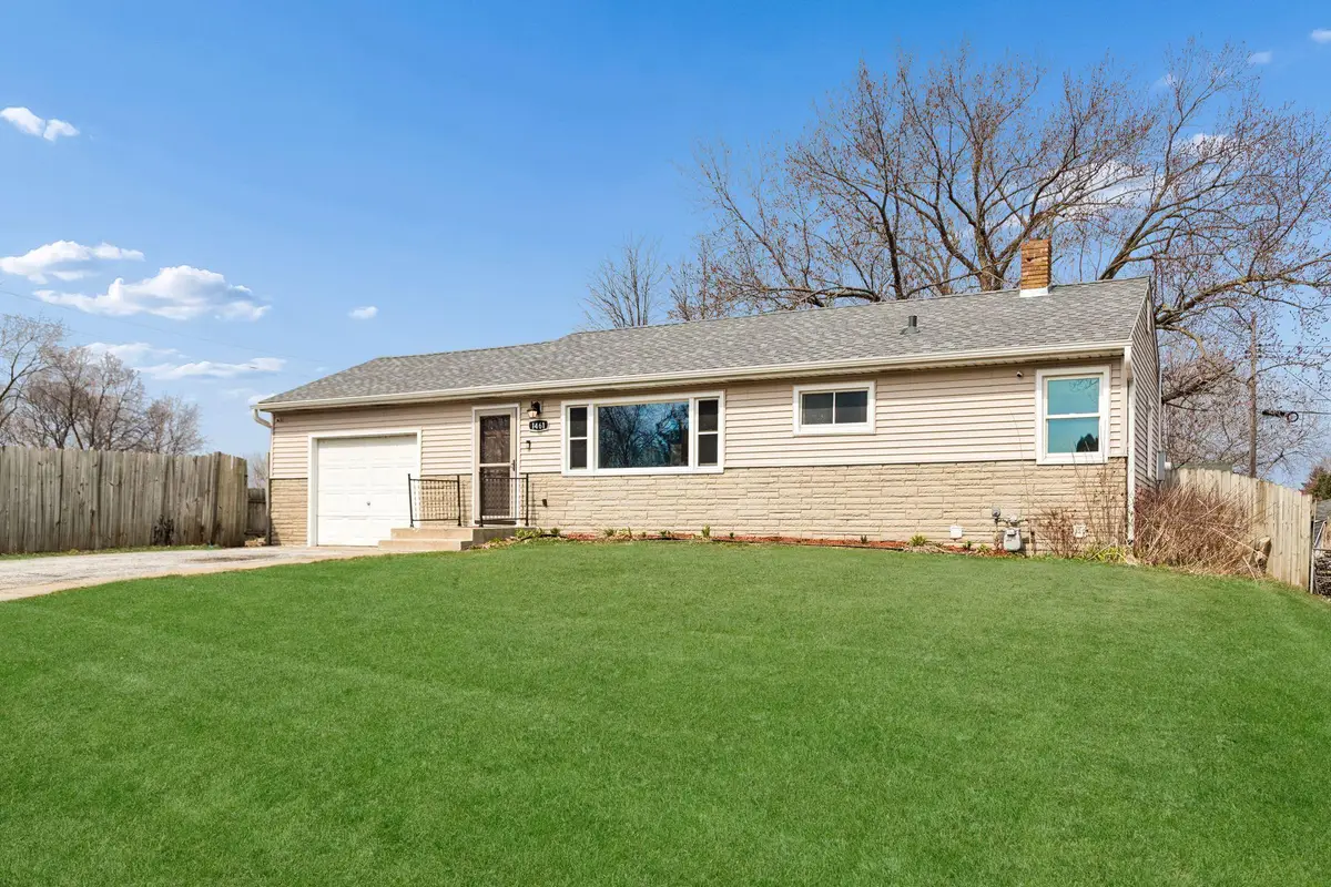 1461 Grandview Avenue E, Saint Paul, MN 55109 - #1