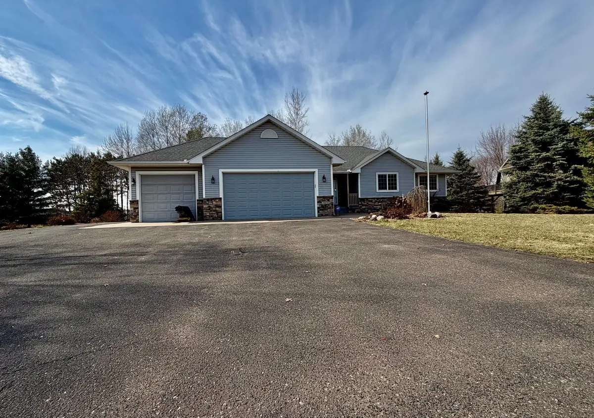 38634 Henna Circle, North Branch, MN 55056 - #1