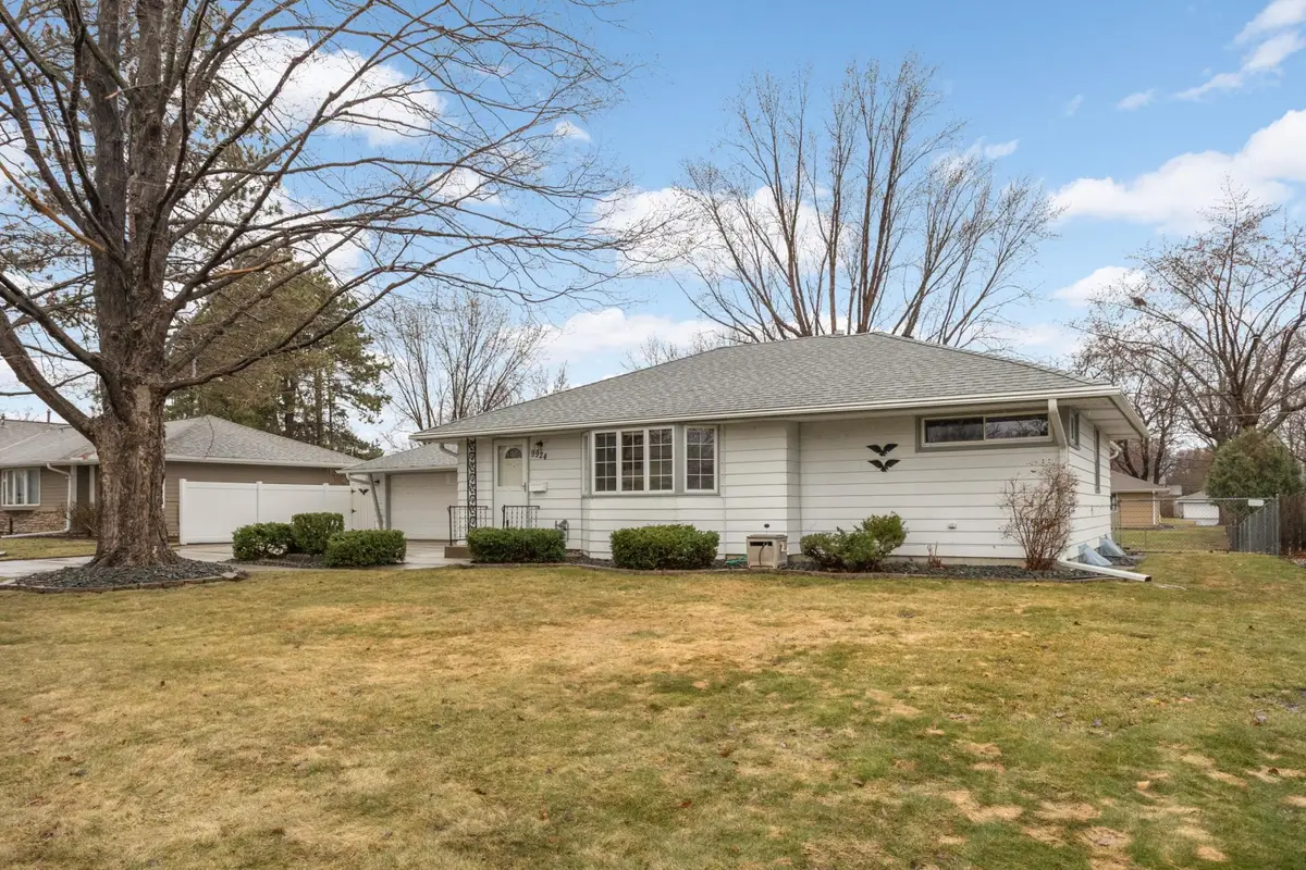 9924 Chicago Avenue S, Minneapolis, MN 55420 - #1