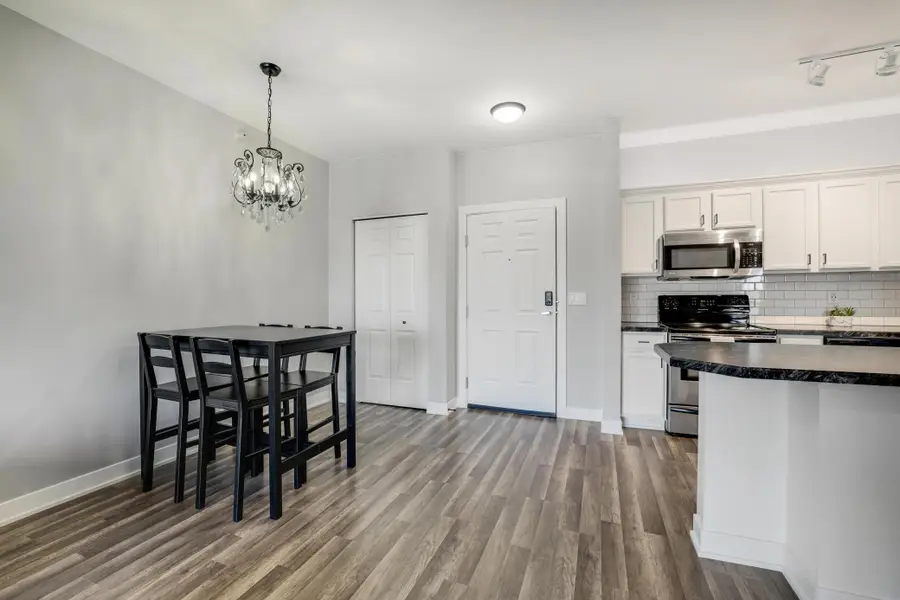 114200 Hundertmark Road #411, Chaska, MN 55318 - #3